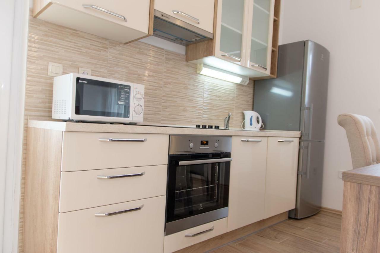 Apartman Kuzmanic Apartment Kaštela Екстериор снимка